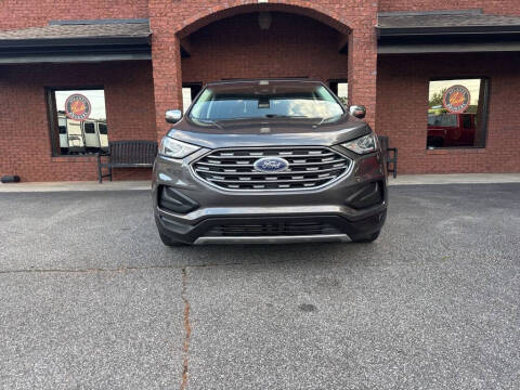 2020 Ford Edge SE