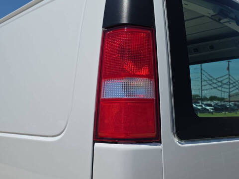 2026 GMC Savana 2500