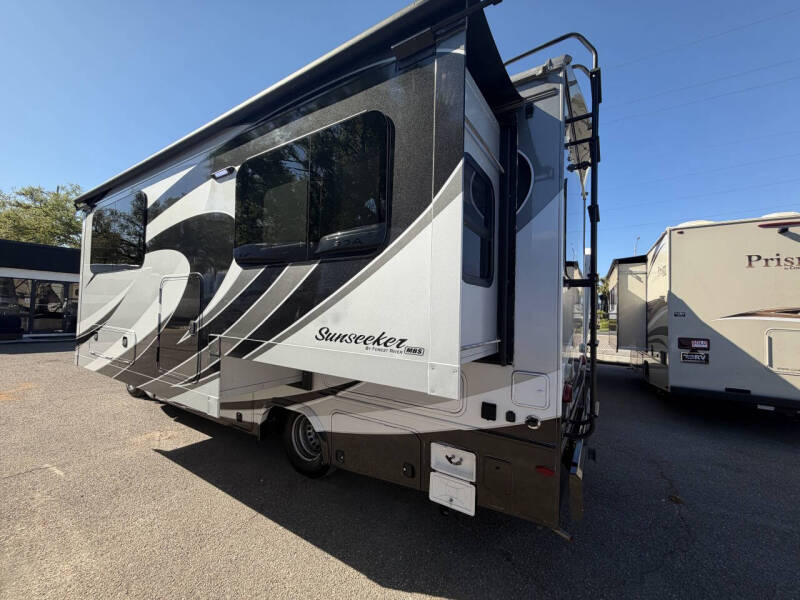 2017 Forest River Sunseeker MBS