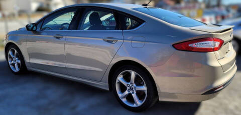 2015 Ford Fusion SE