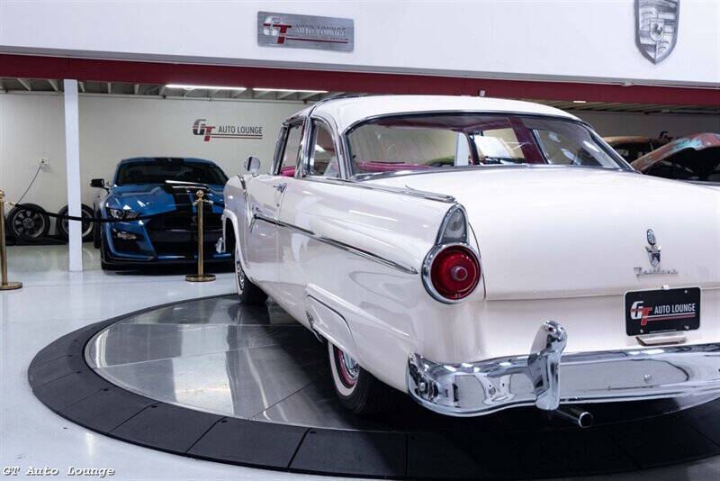 1955 Ford Crown Victoria 15