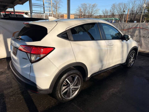 2022 Honda HR-V EX