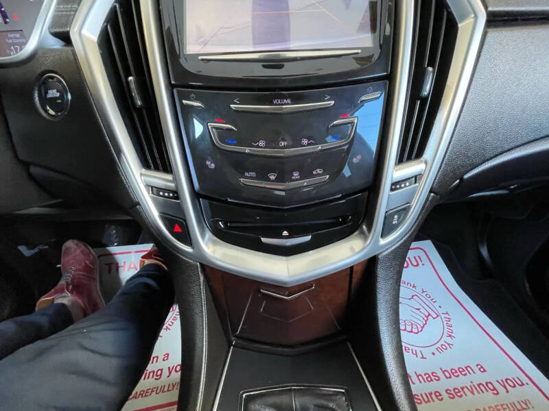 2015 Cadillac SRX Performance Collection