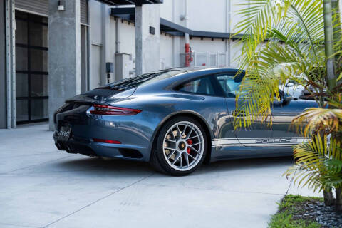 2017 Porsche 911 Carrera GTS