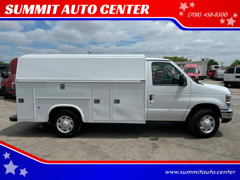 2012 Ford E-Series for sale at SUMMIT AUTO CENTER in Summit IL