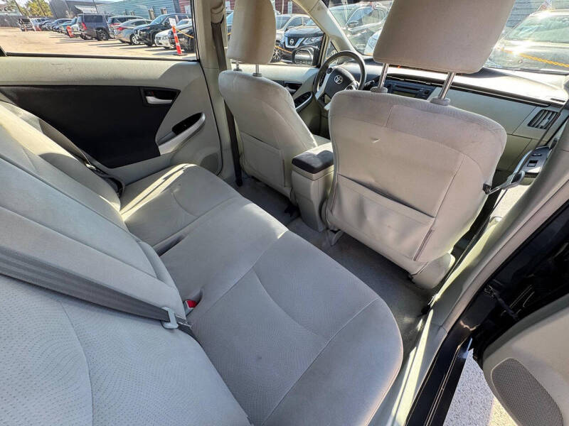 2011 Toyota Prius Two