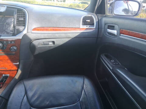 2014 Chrysler 300