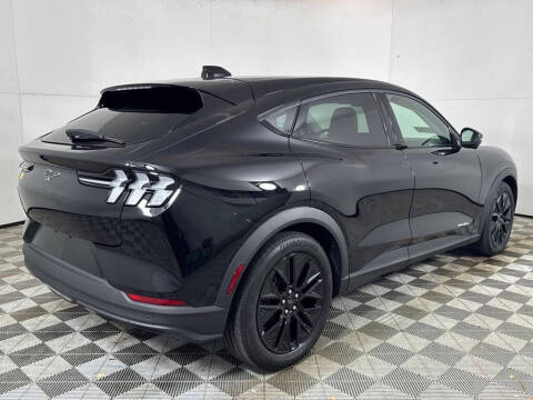 2025 Ford Mustang Mach-E Select