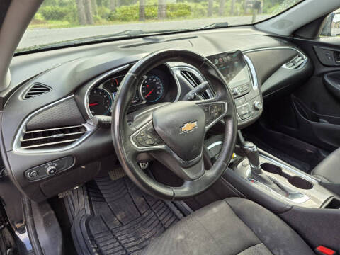 2017 Chevrolet Malibu LT