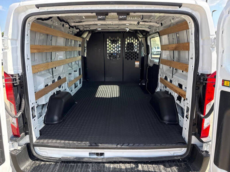 2025 Ford Transit