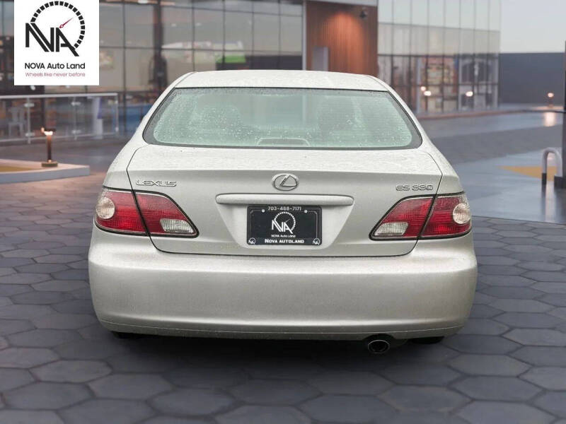 2004 Lexus ES 330