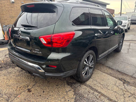 2018 Nissan Pathfinder S