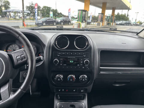 2012 Jeep Compass Latitude