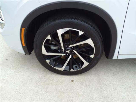 2022 Mitsubishi Outlander SEL