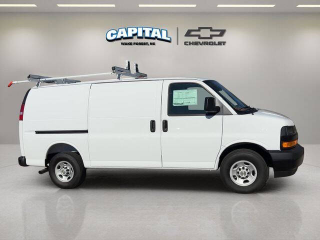 2025 Chevrolet Express 2500