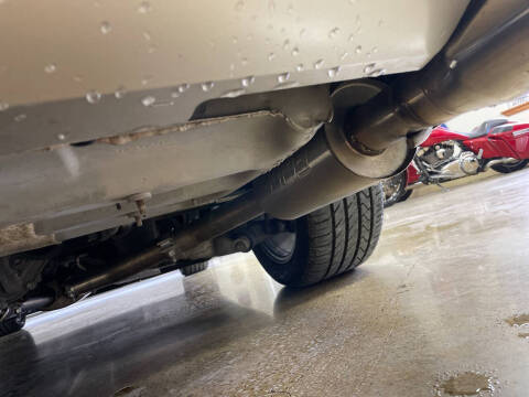 2004 Ford Thunderbird Deluxe