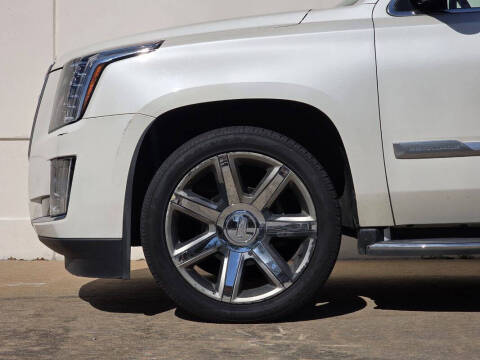 2015 Cadillac Escalade ESV Luxury