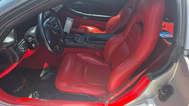 2004 Chevrolet Corvette
