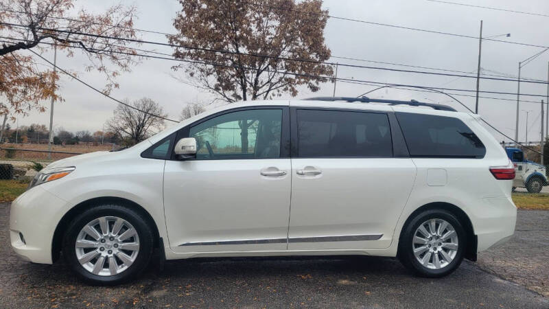 2015 Toyota Sienna Limited Premium 7-Passenger