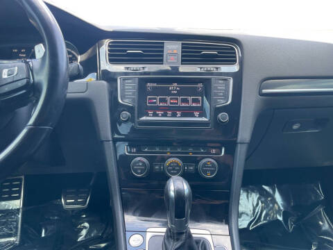 2015 Volkswagen Golf R