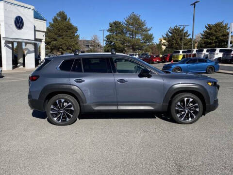 2025 Mazda CX-50 Hybrid Premium Plus