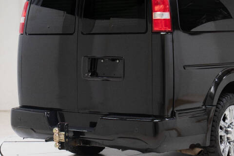 2017 Chevrolet Express 2500