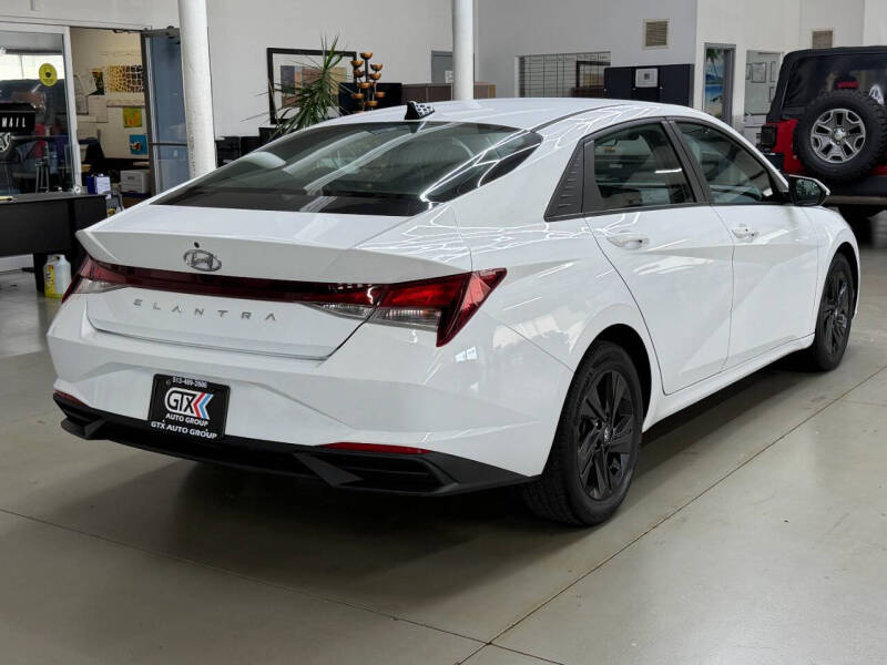 2021 Hyundai Elantra