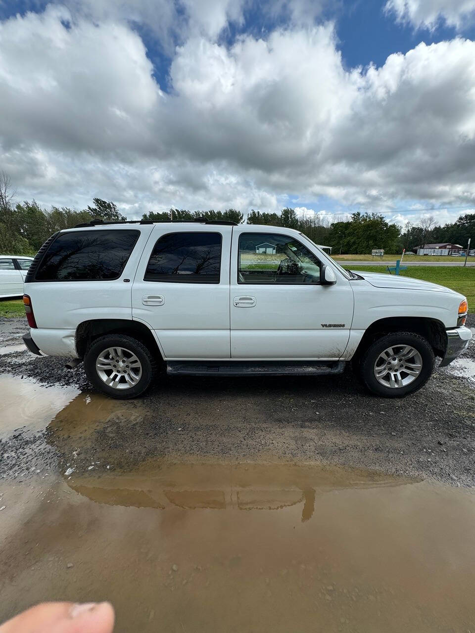 2003 GMC Yukon for sale at Race Automotive INC in Williamson, NY