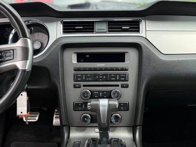 2012 Ford Mustang V6 Premium