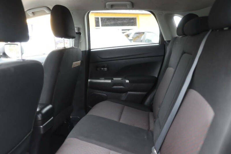 2018 Mitsubishi Outlander Sport ES