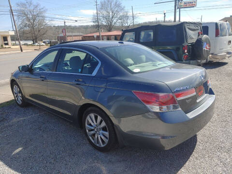 2011 Honda Accord for sale at VAUGHN'S USED CARS in Guin AL