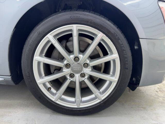 2016 Audi A4 2.0T quattro Premium Plus