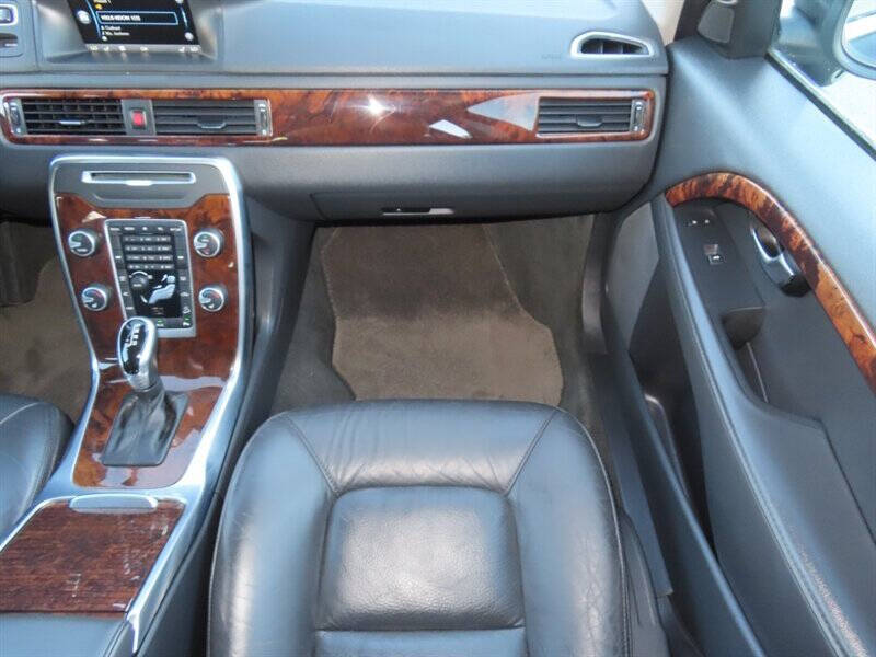 2015 Volvo XC70 3.2 Premier Plus