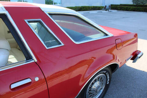 1977 Ford Thunderbird