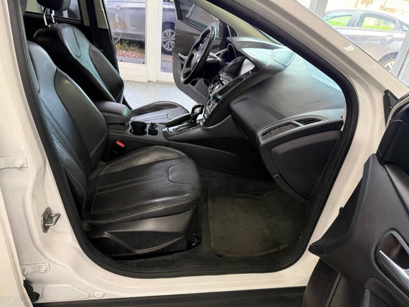 2012 Ford Focus Titanium
