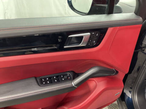 2022 Porsche Cayenne