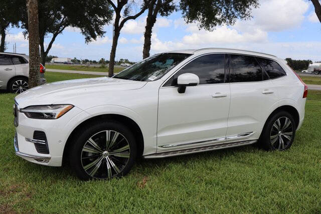 2023 Volvo XC60 B5 Plus Bright Theme