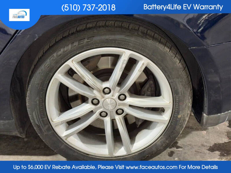 2015 Tesla Model S 85