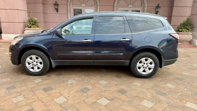 2017 Chevrolet Traverse LS