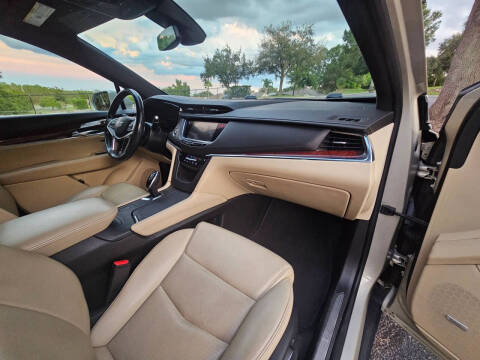 2017 Cadillac XT5 Luxury