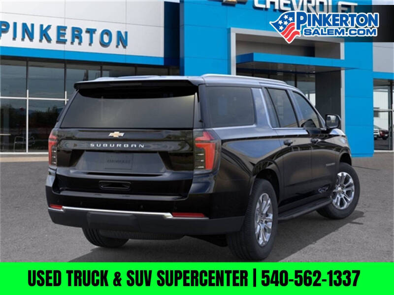 2025 Chevrolet Suburban LS