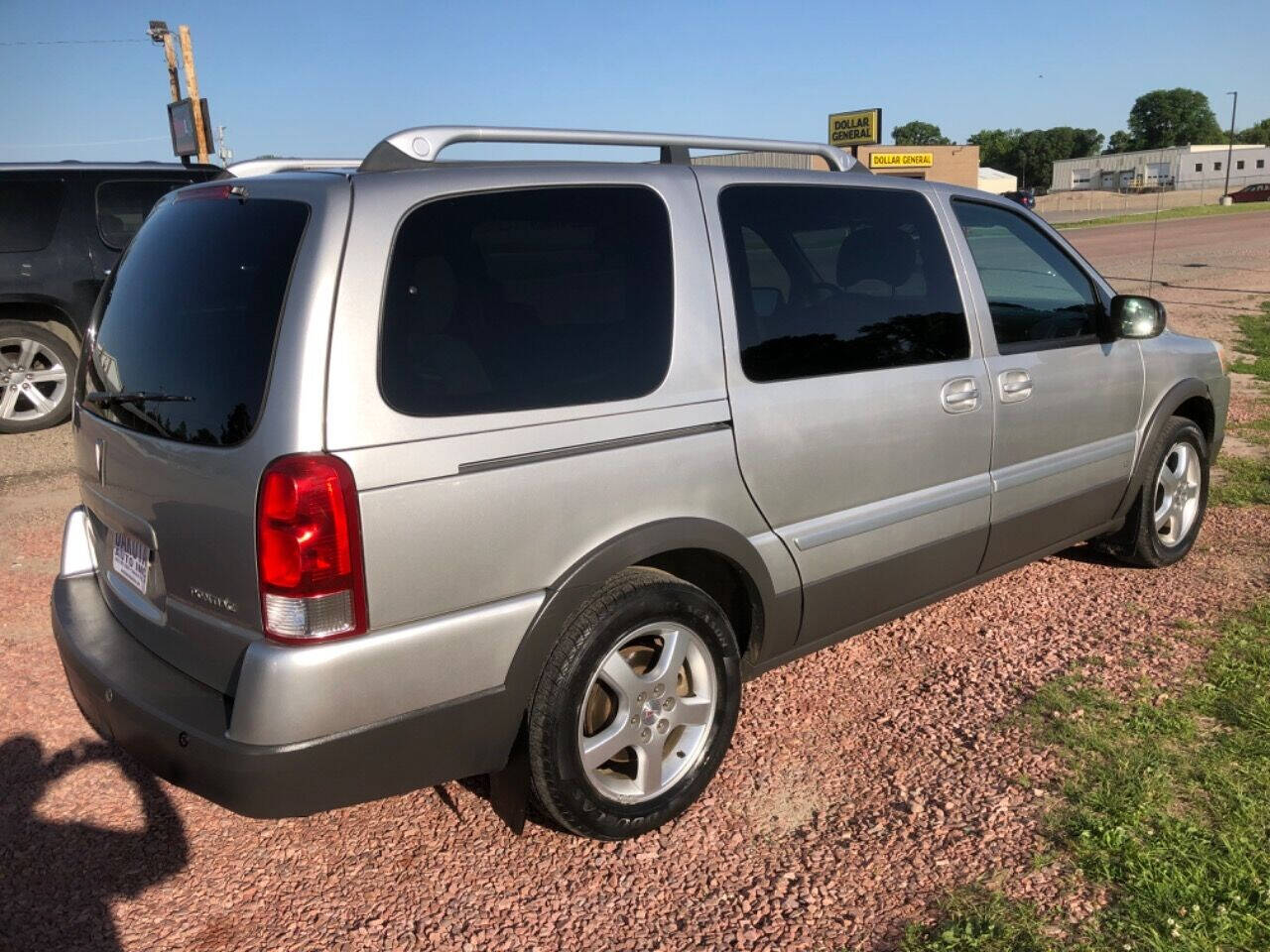 2006 Pontiac Montana SV6 for sale at Dakota Auto Inc in Dakota City, NE