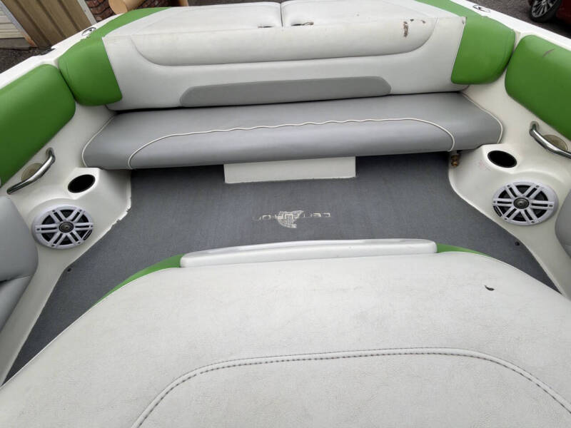 2003 Centurion Storm