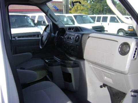 2014 Ford E-Series E-350 SD XL