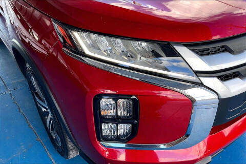 2022 Mitsubishi Outlander SE