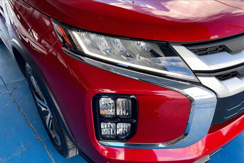 2022 Mitsubishi Outlander SE