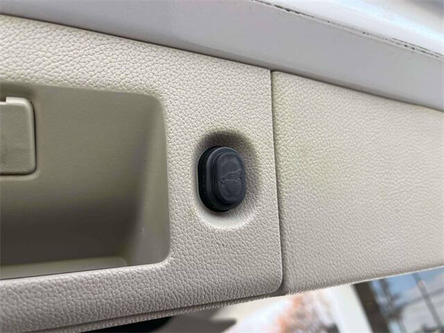 2018 Cadillac Escalade ESV Luxury