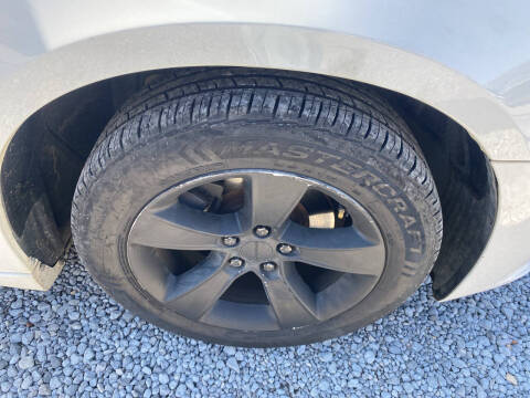 2013 Dodge Charger SE