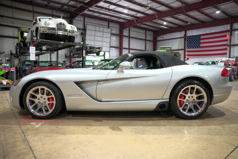 2004 Dodge Viper SRT-10