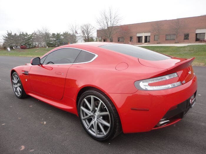 2012 Aston Martin V8 Vantage